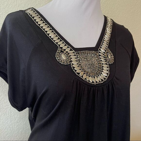 NWT White Mark Beaded Sharkbite Top U1D13 - Picture 2 of 8